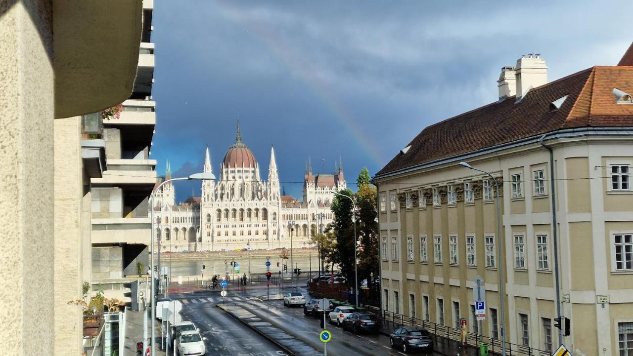 Parliament View Apartment Budapest Extérieur photo